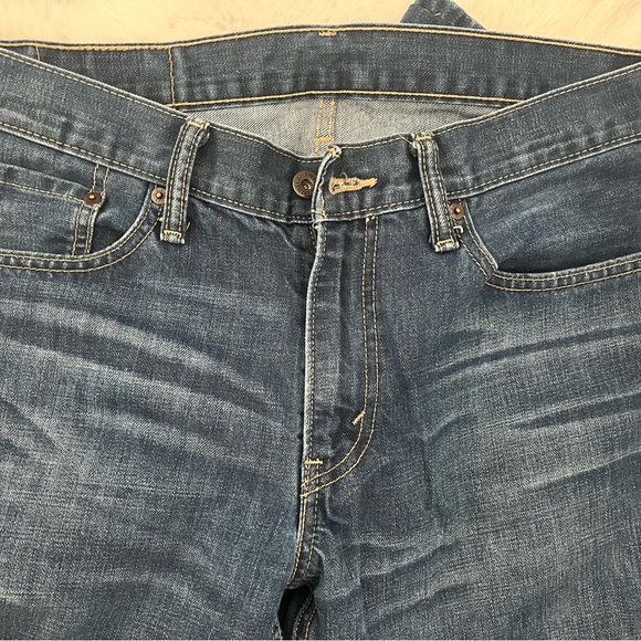 LEVI’S Dark Rinse Denim Jeans - Picture 4 of 5